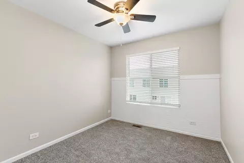 Bedroom - 1753 Ruby Dr, Pingree Grove, IL 60140 photo 4 of 5
