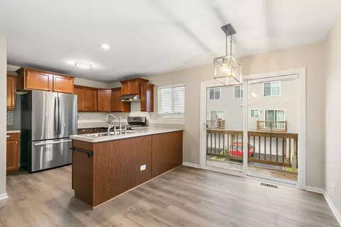 Kitchen - 1753 Ruby Dr, Pingree Grove, IL 60140 photo 1 of 3