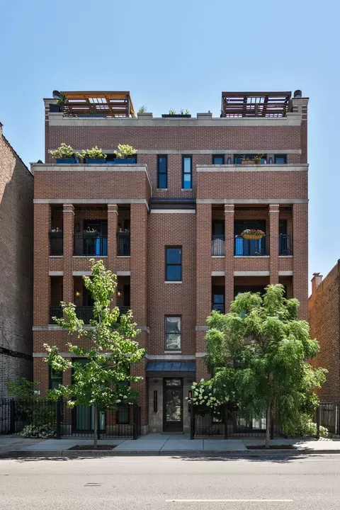 1941 W Armitage Ave #2E, Chicago, IL 60622