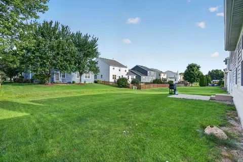 Exterior - 3020 Chalkstone Ave, Elgin, IL 60124 photo 5 of 8