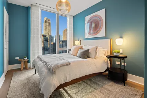 Bedroom - 363 E Wacker Dr #1906, Chicago, IL 60601 photo 3 of 4