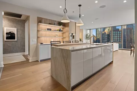 Kitchen - 363 E Wacker Dr #1906, Chicago, IL 60601 photo 3 of 5