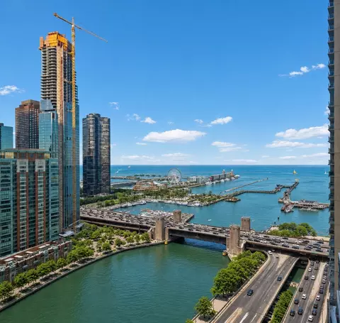 View/Area - 363 E Wacker Dr #1906, Chicago, IL 60601 photo 1 of 3
