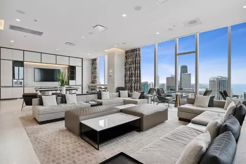 Living - 363 E Wacker Dr #1906, Chicago, IL 60601 photo 6 of 8