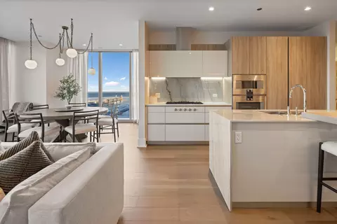 Kitchen - 363 E Wacker Dr #1906, Chicago, IL 60601 photo 1 of 5