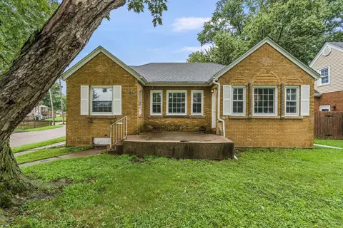 1838 37th St, Rock Island, IL 61201