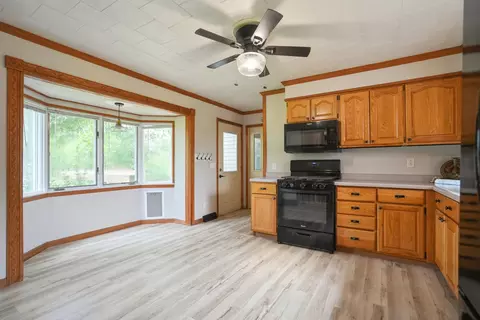 Kitchen - 4491 Bishop Rd, Prophetstown, IL 61277 photo 1 of 2