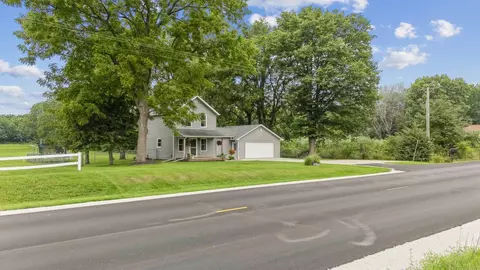 Exterior - 4491 Bishop Rd, Prophetstown, IL 61277 photo 8 of 8