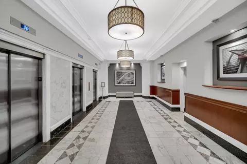 Entry Way - 40 E 9th St #1809, Chicago, IL 60605 photo 1 of 1