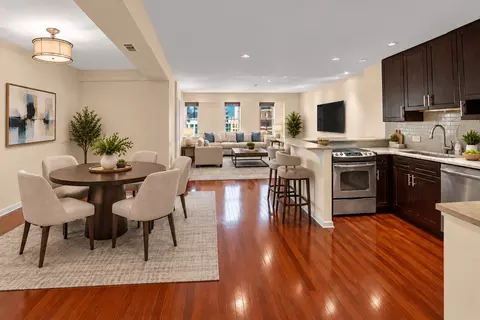 Dining - 40 E 9th St #1809, Chicago, IL 60605 photo 1 of 1
