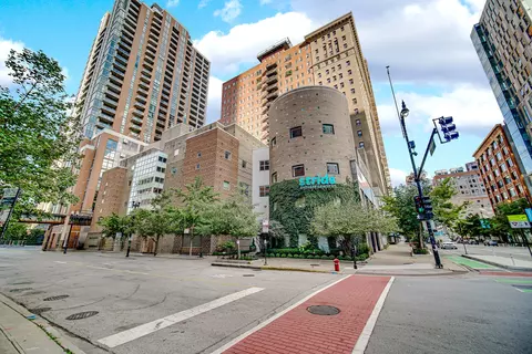 Other - 40 E 9th St #1809, Chicago, IL 60605 photo 3 of 18