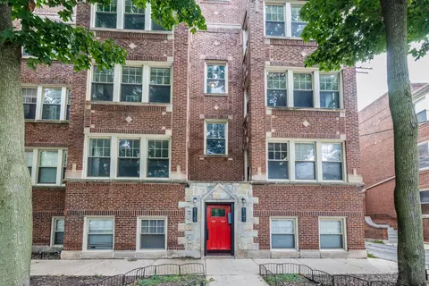 6139 N Paulina St #1, Chicago, IL 60660
