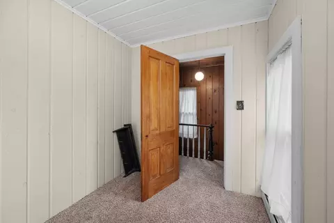 Entry Way - 10274 E 1900th St, Cambridge, IL 61238 photo 5 of 6