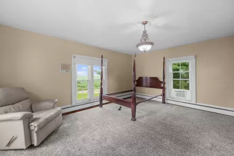 Bedroom - 10274 E 1900th St, Cambridge, IL 61238 photo 4 of 9
