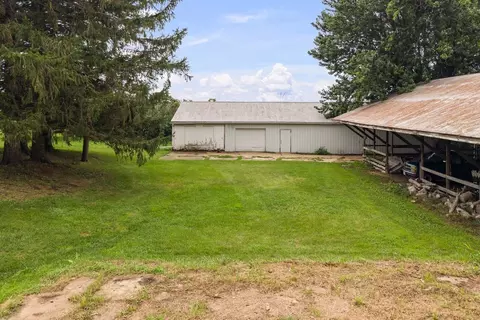 Exterior - 10274 E 1900th St, Cambridge, IL 61238 photo 13 of 14