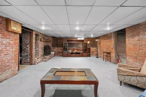 Living - 10274 E 1900th St, Cambridge, IL 61238 photo 6 of 6