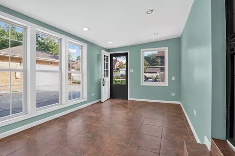 Other - 11701 S Bell Ave, Chicago, IL 60643 photo 4 of 8