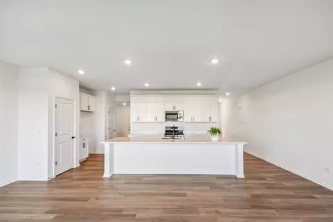 Kitchen - 25530 W Emory Ln, Plainfield, IL 60544 photo 1 of 3