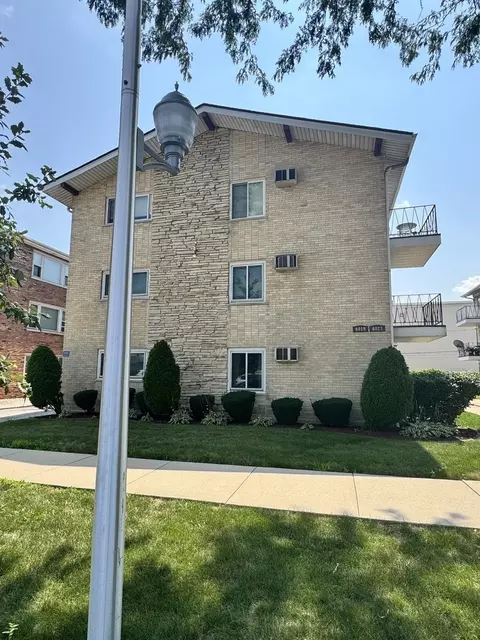 6023 W 64th Pl W #9, Chicago, IL 60638