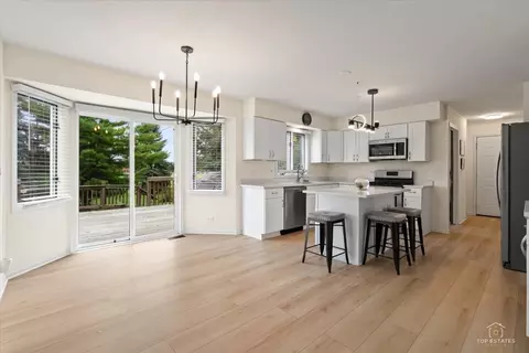 Kitchen - 24847 W Burdick Rd, Plainfield, IL 60585 photo 1 of 4