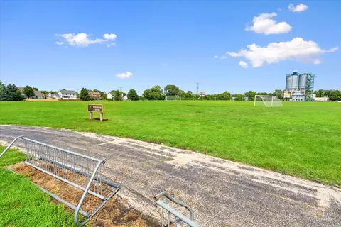 Exterior - 24847 W Burdick Rd, Plainfield, IL 60585 photo 5 of 5