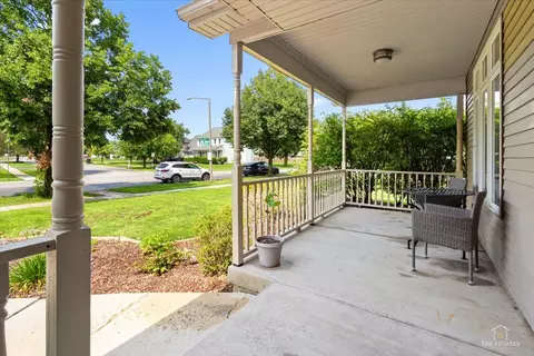 Exterior - 24847 W Burdick Rd, Plainfield, IL 60585 photo 2 of 5