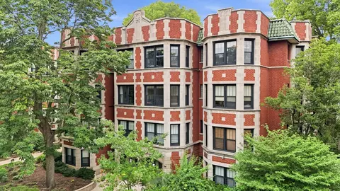 7639 N Eastlake Ter #1D, Chicago, IL 60626