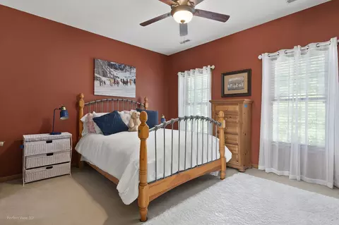 Bedroom - 413 Edgewater Dr, Morris, IL 60450 photo 4 of 6