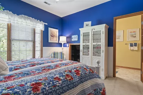 Bedroom - 413 Edgewater Dr, Morris, IL 60450 photo 3 of 6
