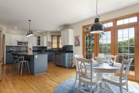 Kitchen - 413 Edgewater Dr, Morris, IL 60450 photo 1 of 4