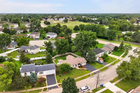 View/Area - Undisclosed, Bartlett, IL 60103 photo 1 of 2