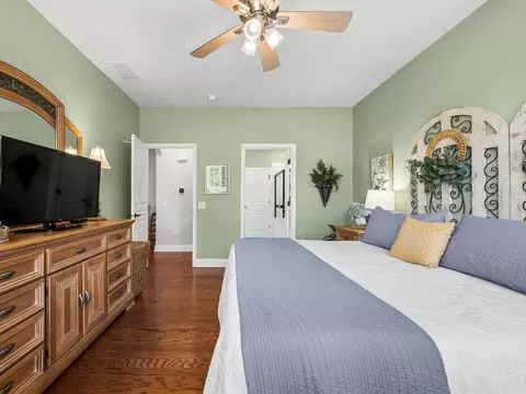 Bedroom - 2751 Beacon Point Cir, Elgin, IL 60124 photo 3 of 3