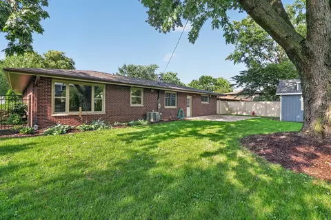 Exterior - 24021 W Union St, Plainfield, IL 60544 photo 4 of 4