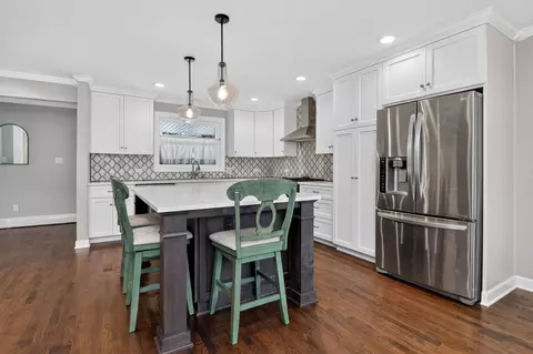 Kitchen - 24021 W Union St, Plainfield, IL 60544 photo 4 of 5
