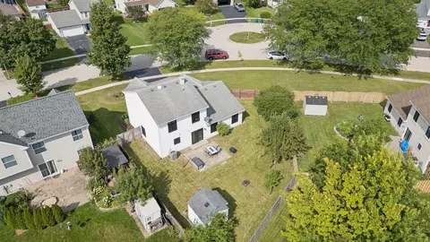 View/Area - 556 Foxford Rd, Bartlett, IL 60103 photo 2 of 8