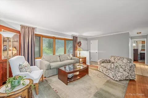 Living - 12 Oak Dr, Oakwood Hills, IL 60013 photo 1 of 2