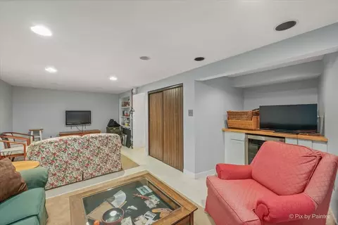 Other - 12 Oak Dr, Oakwood Hills, IL 60013 photo 6 of 9