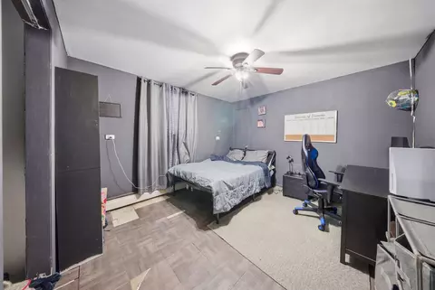Bedroom - 7426 W 62nd Pl, Summit, IL 60501 photo 1 of 6
