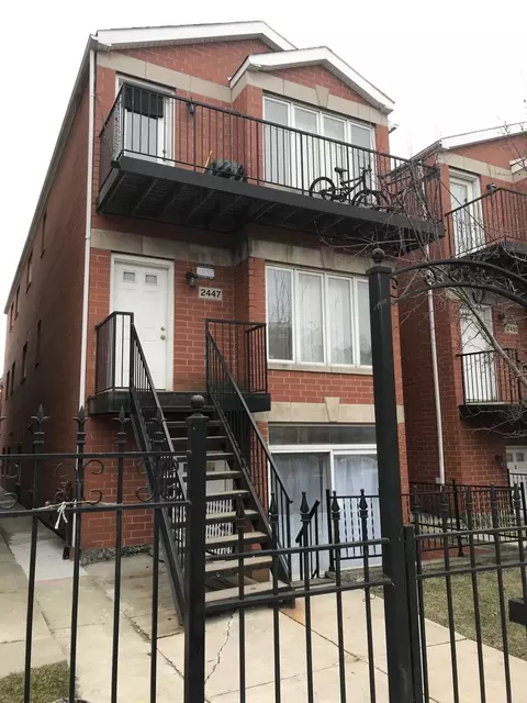 2447 W Polk St, Chicago, IL 60612