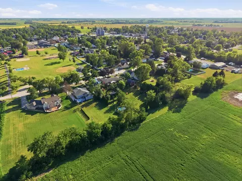 View/Area - 711 Miller St, Beecher, IL 60401 photo 5 of 8