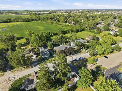 View/Area - 711 Miller St, Beecher, IL 60401 photo 3 of 8