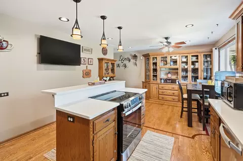 Kitchen - 711 Miller St, Beecher, IL 60401 photo 2 of 4