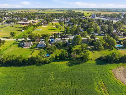 View/Area - 711 Miller St, Beecher, IL 60401 photo 6 of 8