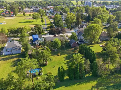 View/Area - 711 Miller St, Beecher, IL 60401 photo 8 of 8