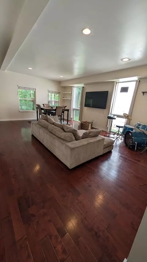Living - 1133 E 83rd St #185, Chicago, IL 60619 photo 4 of 6