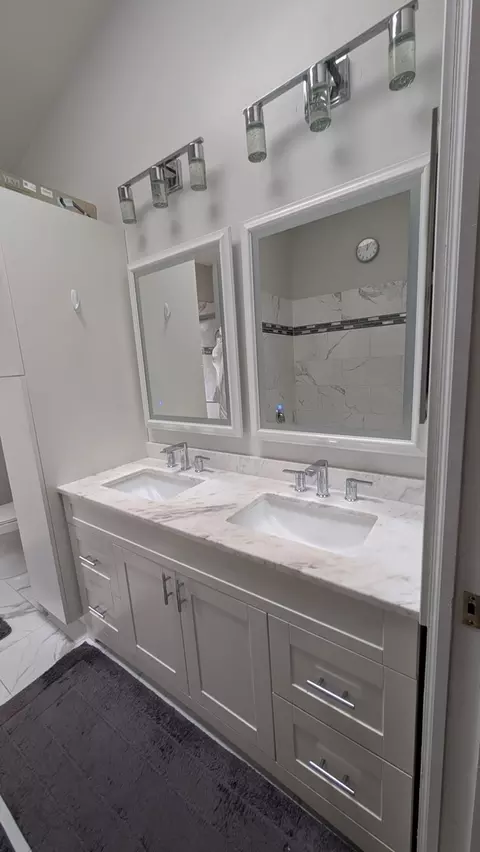 Bath - 1133 E 83rd St #185, Chicago, IL 60619 photo 7 of 7