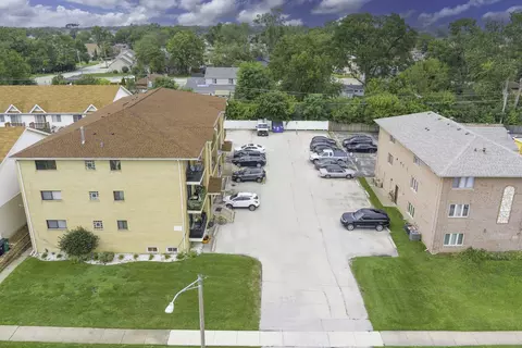 Exterior - 7824 W 87th Pl #1D, Bridgeview, IL 60455 photo 4 of 5