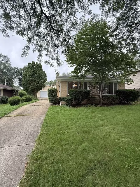 506 Ryan Ln, Dundee, IL 60118