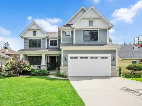4517 Sherwood Ave, Downers Grove, IL 60515