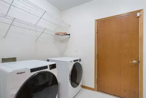 Other - 945 Kingston St, Wheaton, IL 60187 photo 5 of 6